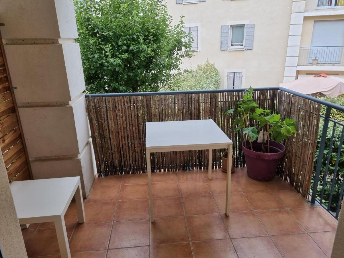 Appartement 1 Chambre Avec Piscine ユゼ エクステリア 写真