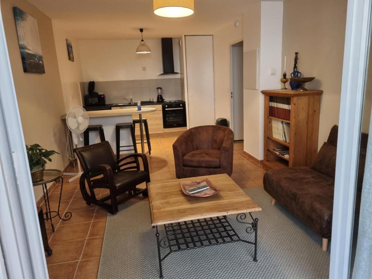 Appartement 1 Chambre Avec Piscine ユゼ エクステリア 写真