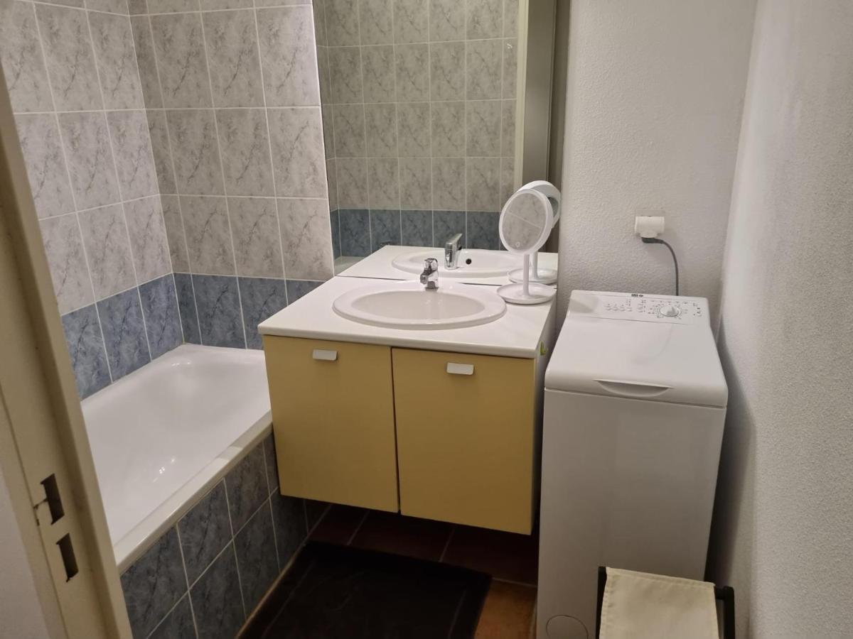 Appartement 1 Chambre Avec Piscine ユゼ エクステリア 写真